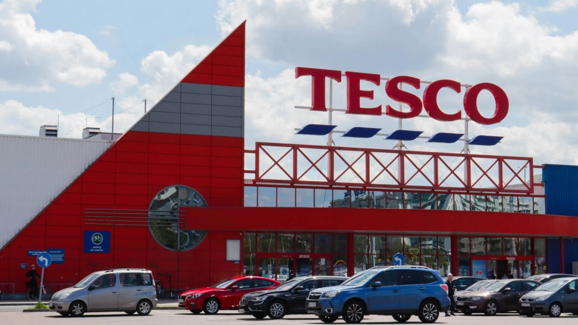tesco supermarket exterior with bold red facade