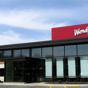 modern wendy’s restaurant exterior with glass facade