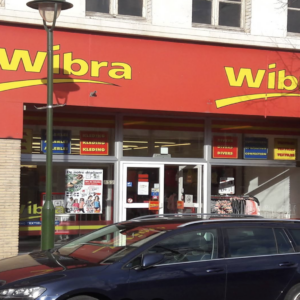 façade wibra sur rue commerçante