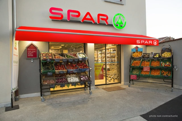 extérieur spar2